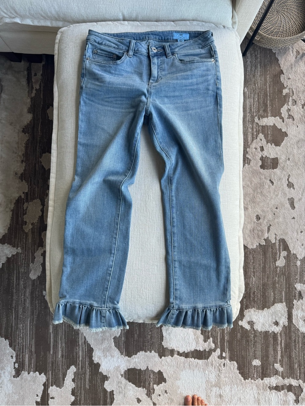 CeCe Light Blue Ruffle Hem Women's Jeans NWOT